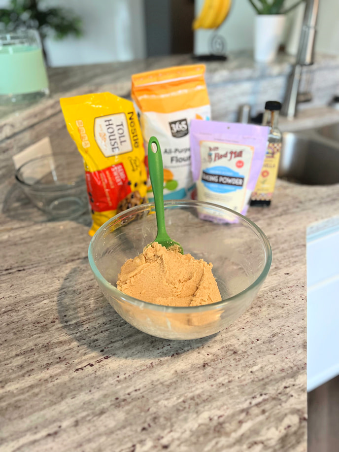 Chocolate chip cookie recipe creaming the wet ingredients