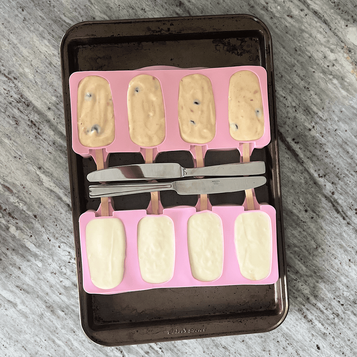 FroYo Knives to hold sticks in center of the molds