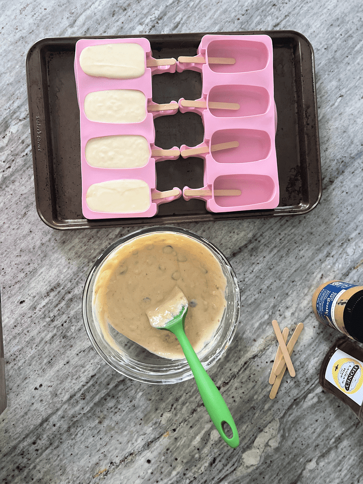 Frozen Yogurt {FroYo Bars} Food in the Making